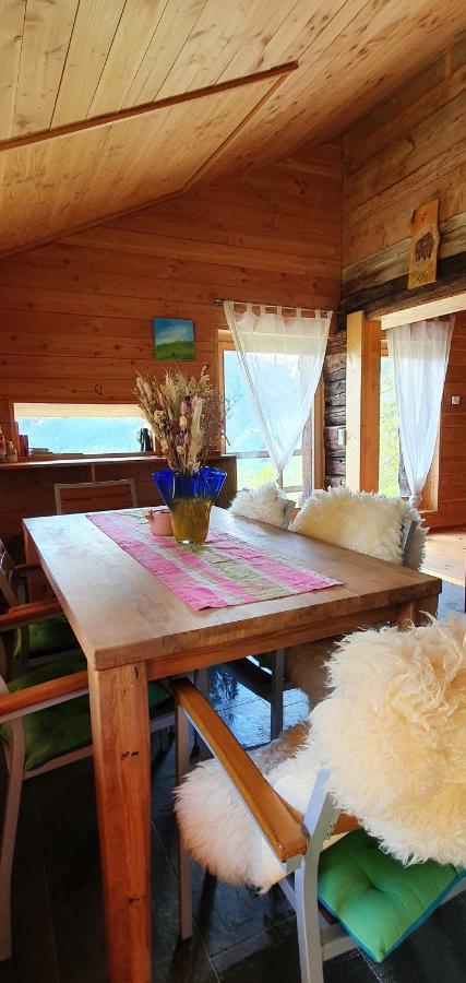 Chalet Biene - Swiss Alp Chalet With Sauna And Jacuzzi Ulrichen Exterior foto