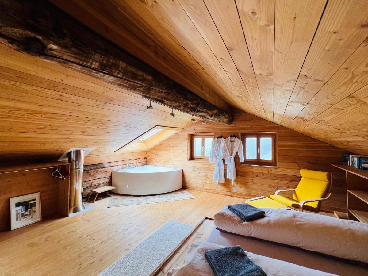Chalet Biene - Swiss Alp Chalet With Sauna And Jacuzzi Ulrichen Exterior foto