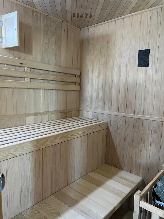 Chalet Biene - Swiss Alp Chalet With Sauna And Jacuzzi Ulrichen Exterior foto